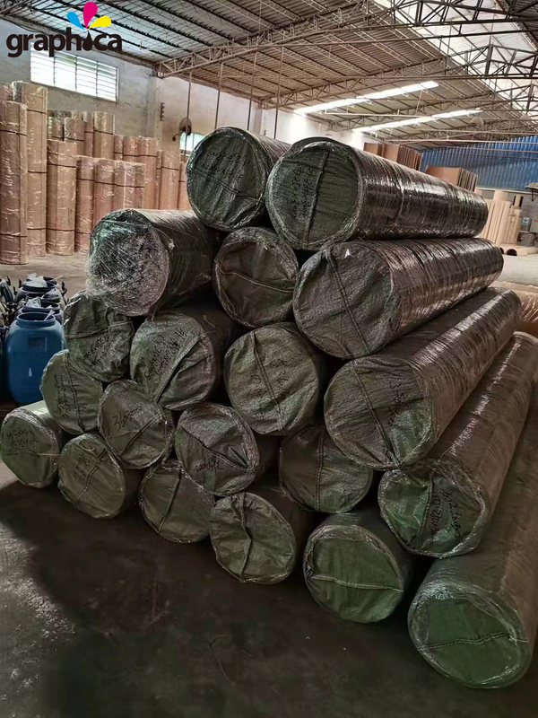 Frente trasero de abedul rotativo curvado de corte de madera contrachapada para la producción de humedad 6%-8%