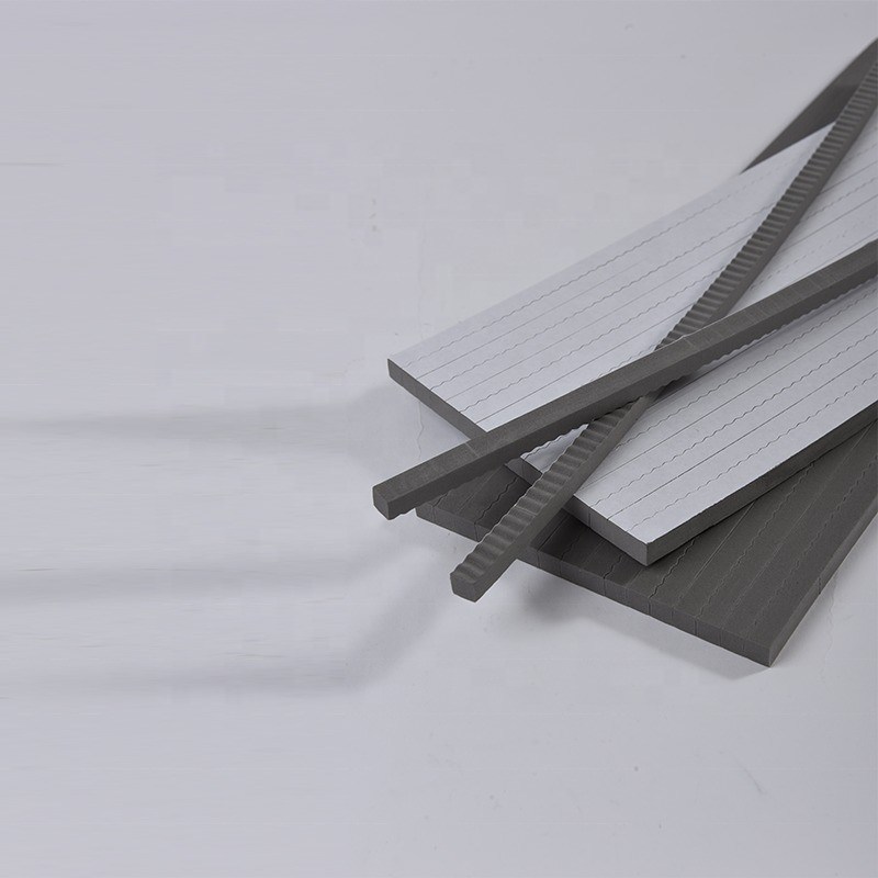 Hoja de caucho de eyección gris ordinaria para cortar el moho y la fabricación de matrices 40-45 grados C