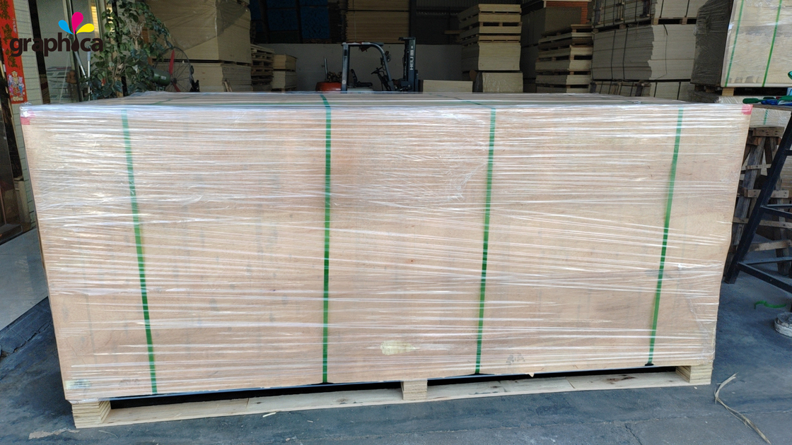 12 mm 15 mm 18 mm tablero de madera de madera contrachapada de abedul y álamo normal para la fabricación por inyección de huecos de núcleo 0.1%