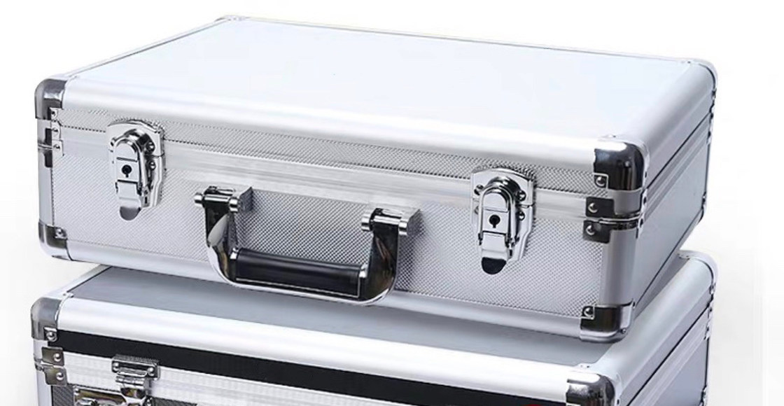 GR-3500 Descargador de residuos neumáticos de cartón para máquinas normales de papel ondulado negro