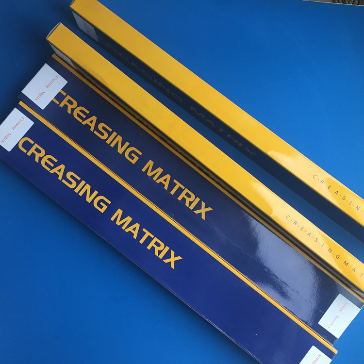 0.5 mm de altura del canal adhesivo de plástico creasing matriz para la fabricación y personalizable