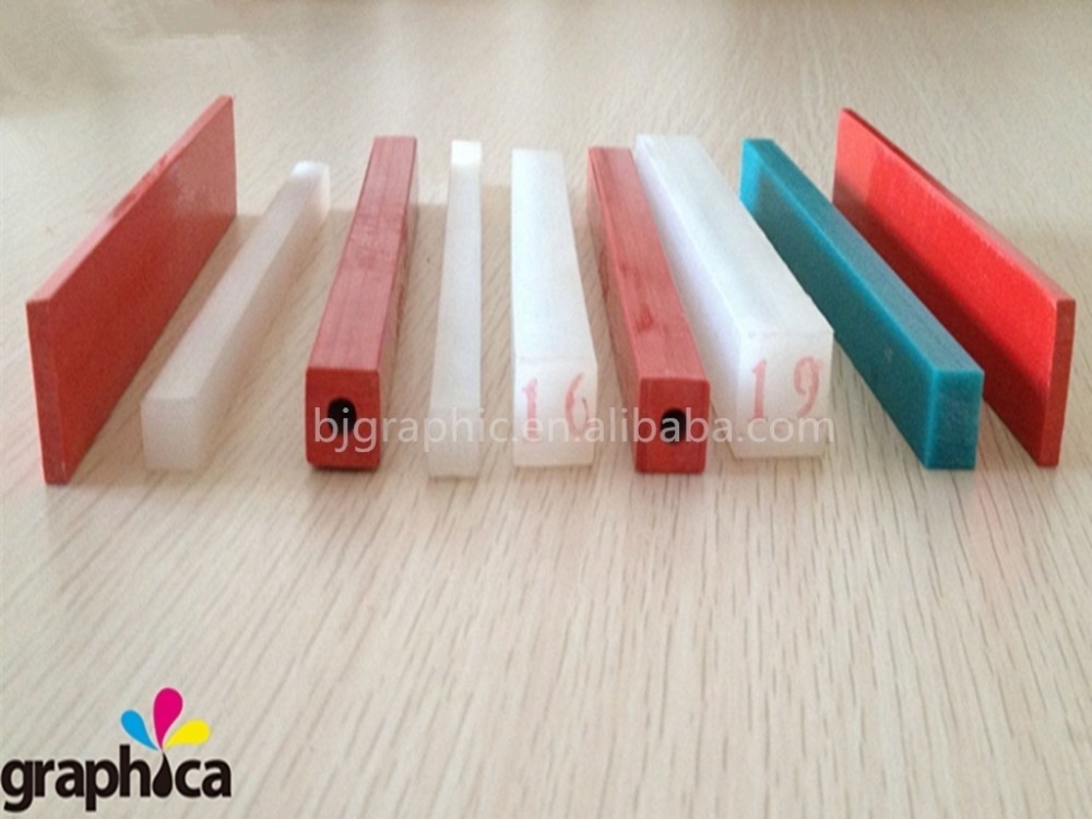 Máquina de corte de precisión Bastones de corte polares rojos de PVC/PE para en Graphic Beijing 2021